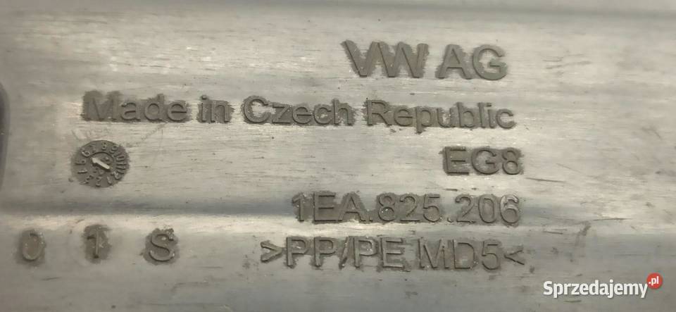 SKODA ENYAQ OSŁONA PODWOZIA PRAWA 1EA825206 sprzedam
