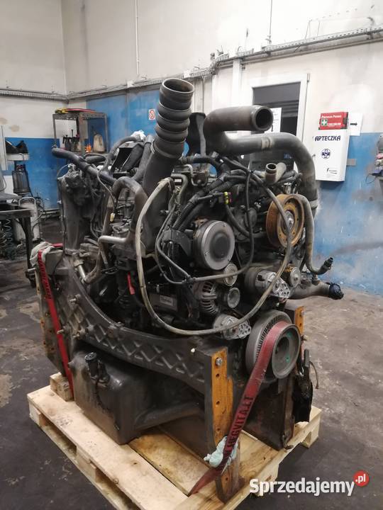 Silnik do Ciągnika Claas Axion 900 Silnik FPT Warszawa