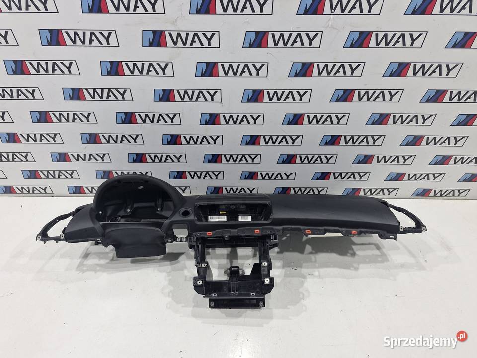 BMW E81 E82 E87 LCI DESKA KONSOLA NAWIGACJA sprzedam