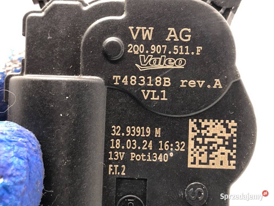 SILNIK NAGRZEWNICY SKODA 2Q0907511F KAMIQ osobowe podkarpackie