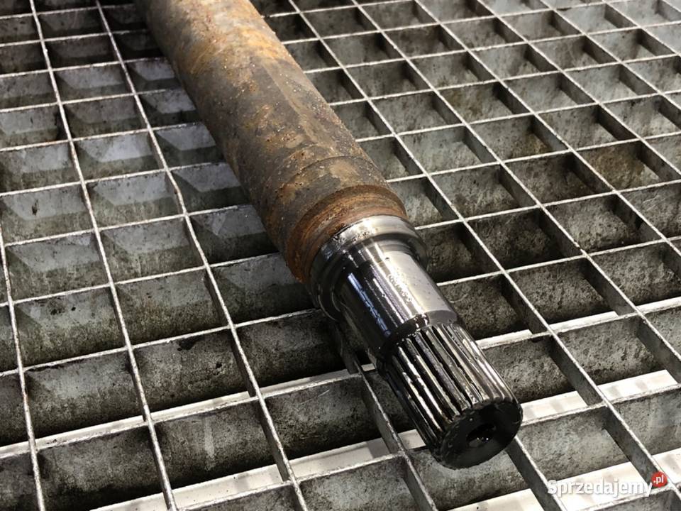 PÓŁOŚ PRAWY PRZÓD VOLVO V50 20 136 0312 PRZEGUB osobowe