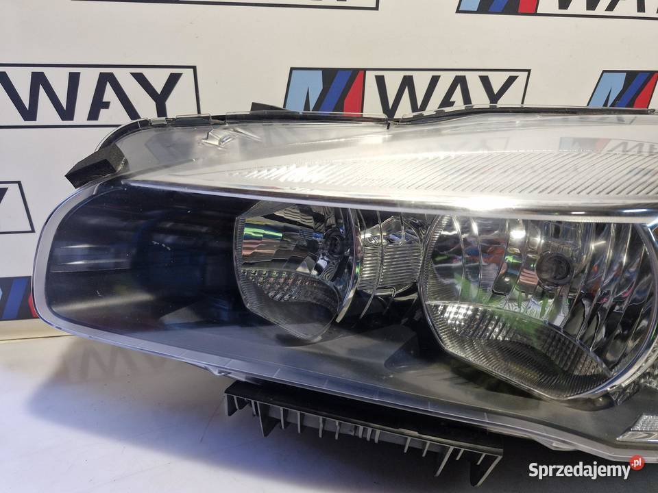 7422573 BMW F45 F46 LAMPA REFLEKTOR PRZEDNIA sprzedam