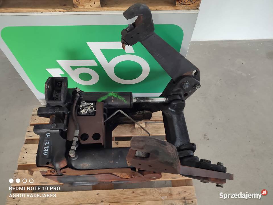 TUZ przedni Holland T7220