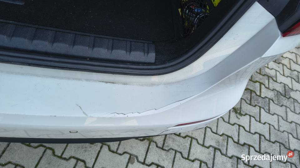 Zderzak do BMW 218i 2021r Zderzaki Rzozów