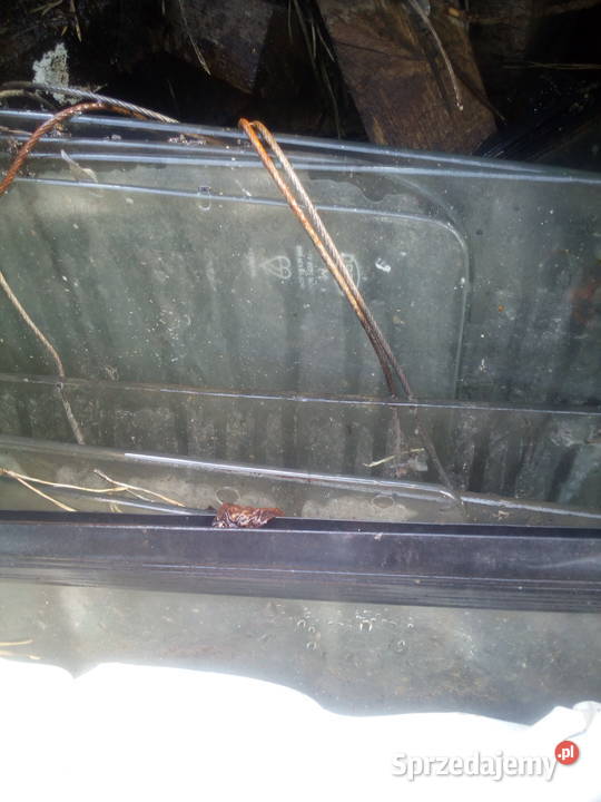 Szyby maluch fiat 126p 125p Trabant osobowe Pozostałe Legnica