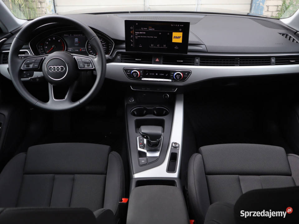 Audi A4 35 TFSI elektryczne szyby