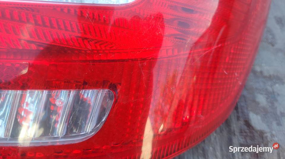 SKODA FABIA II LAMPA PRAWA TYLNA TYŁ 5J6945096 Ruda Śląska sprzedam