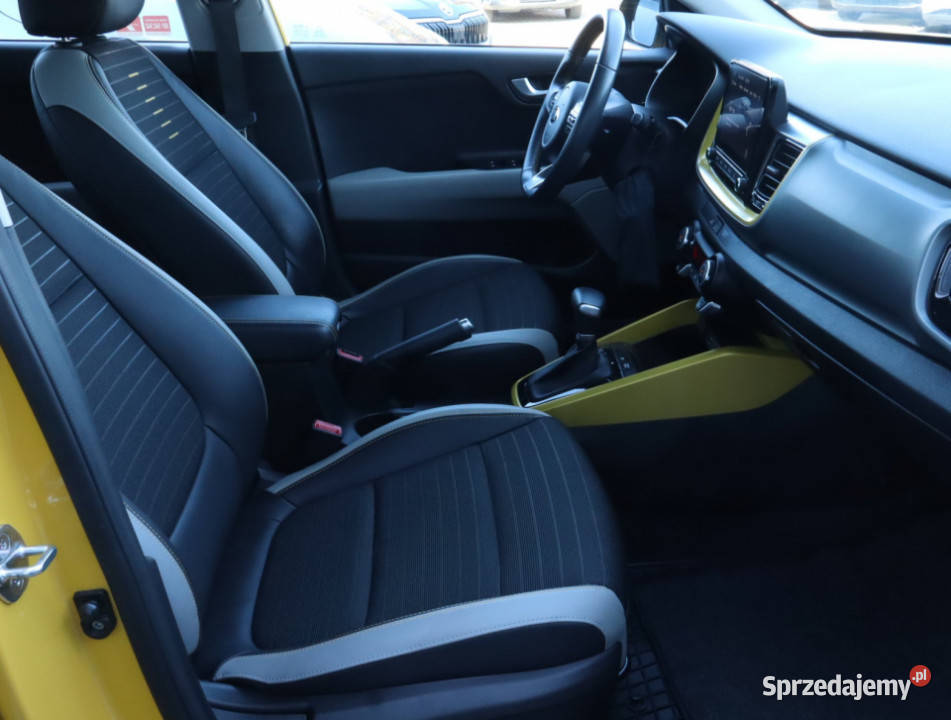 Kia Stonic 10 TGDI klimatyzacja