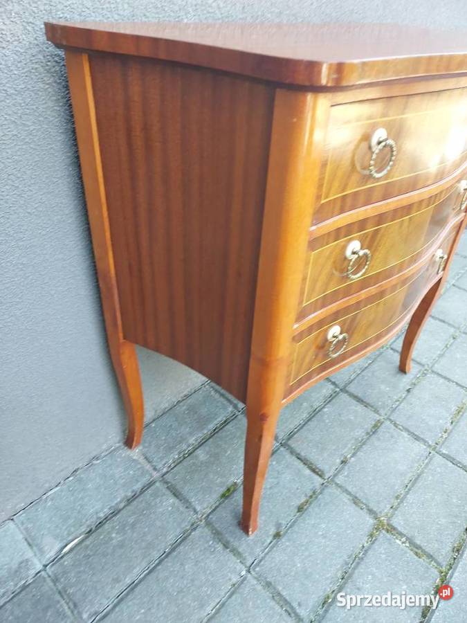 Stara komoda mała podręczna trzy szuflady Tczew