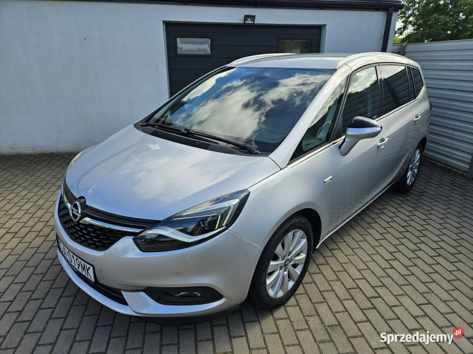 Opel Zafira 20 CDTi 170 navi LED kamera pomorskie Gdynia