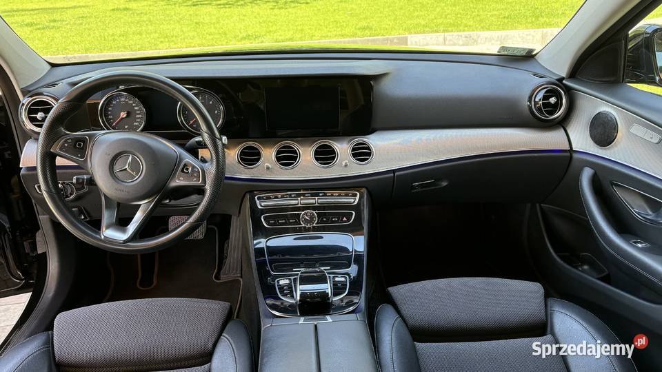MercedesBENZ 220 d W213 salon Polska aluminiowe felgi łódzkie Warta sprzedam