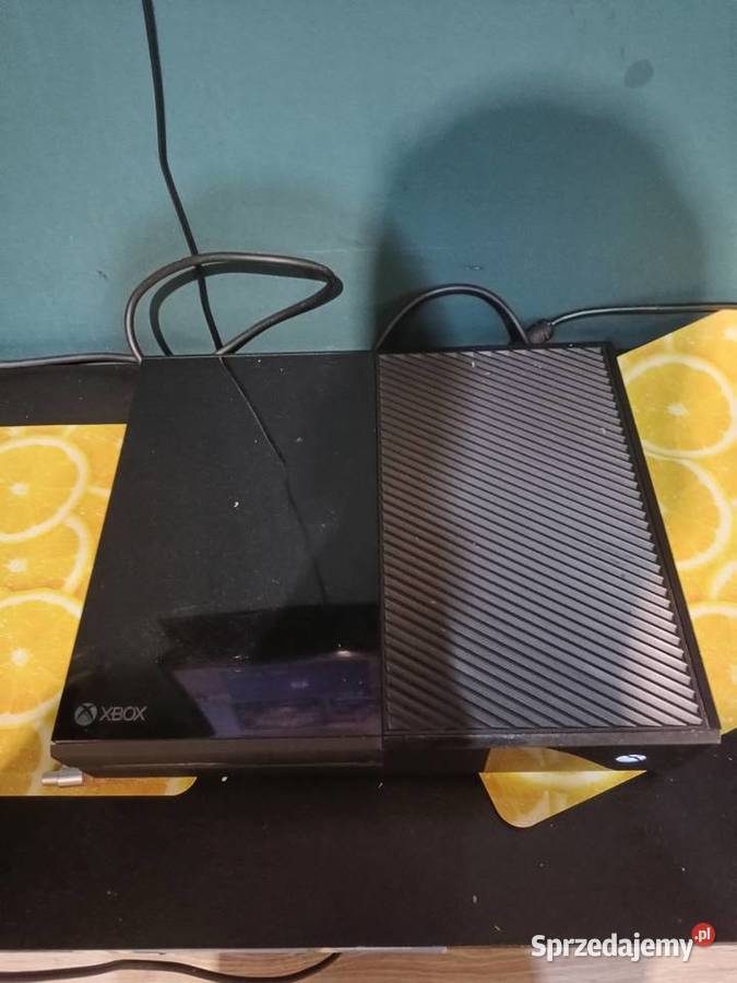 sprzedam Xboxa one z grą crew 2 Słonecznik