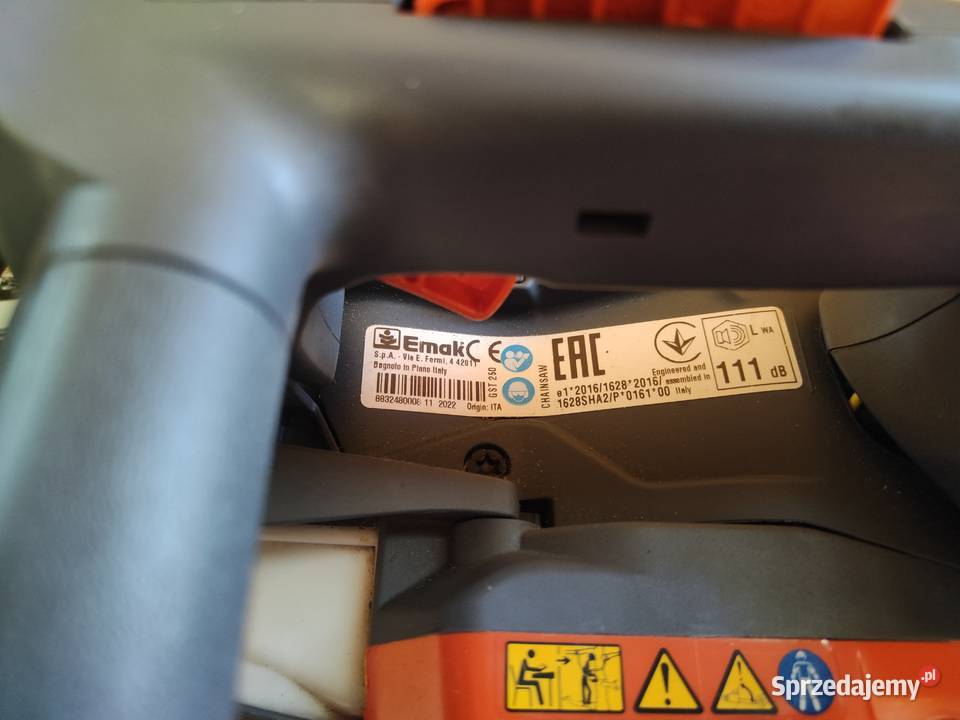 Gałęziówka Oleo mac GST 250 Grybów