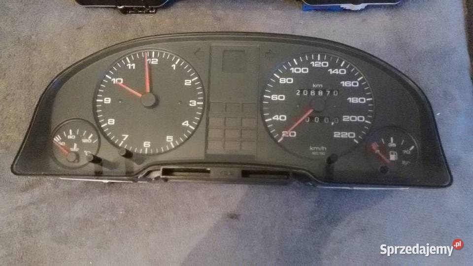 Licznik Audi 80b3 16 18 20 benzyna dizel Części samochodowe Elbląg