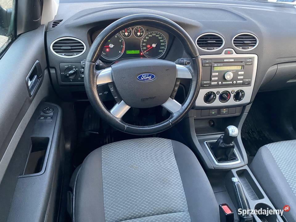 Ford Focus 16 benzyna BEZWYPADKOWY Przebieg światła przeciwmgielne Focus Wieliszew