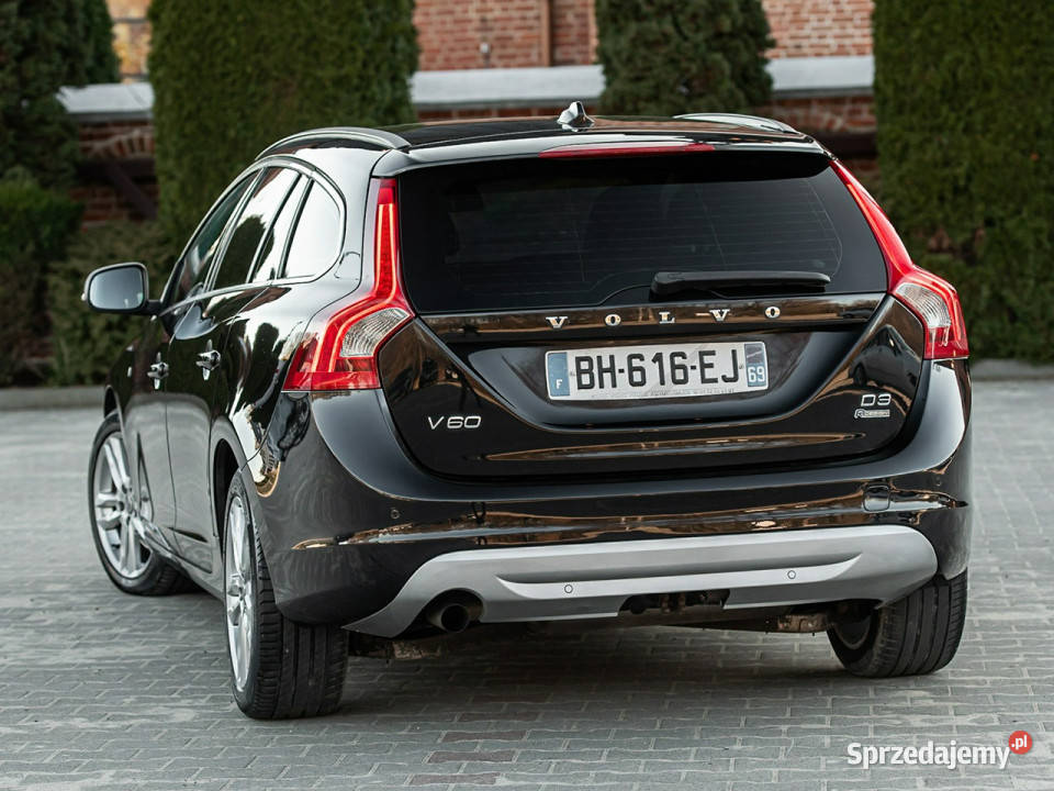 Volvo V60 RDesign 20d D4 163 5 cylindrowy Manual Zwoleń
