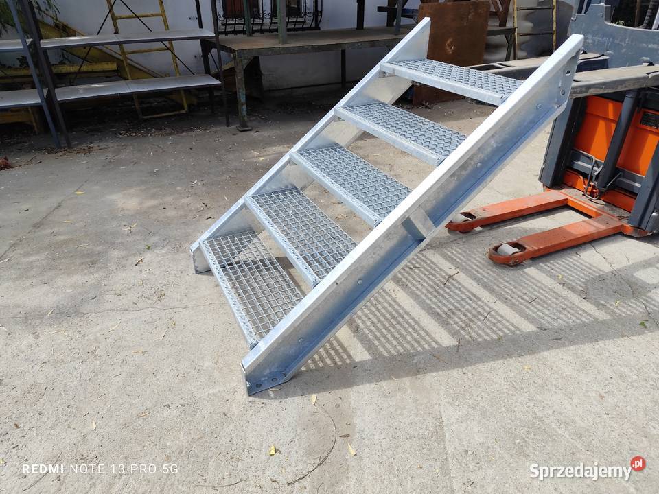 Schody metalowe wema wejście na 112 loft 5 Elżbieta sprzedam