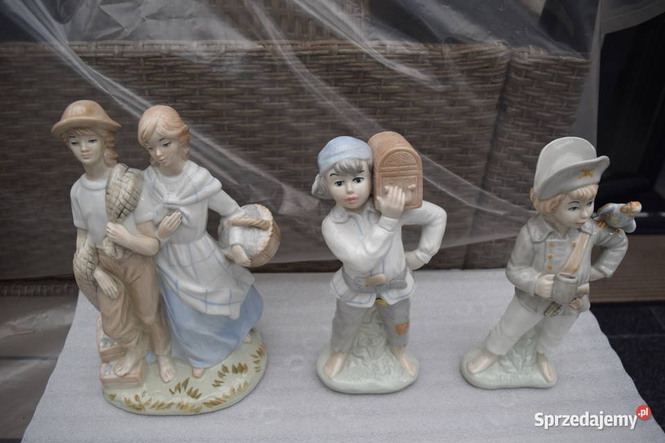 Figurki Porcelana 12 SztukOkazja Olsztyn Dajtki