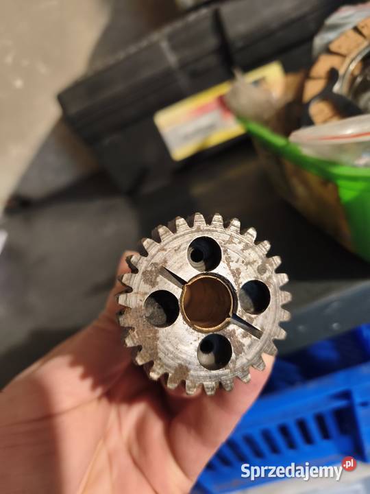 Wałek zdawczy WSK nowy PRL