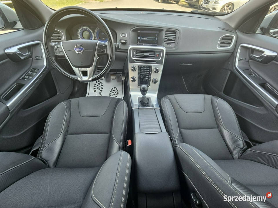 Volvo V60 RDesign Ładne i Zadbane GWARANCJI I światła LED V60 łódzkie Opoczno