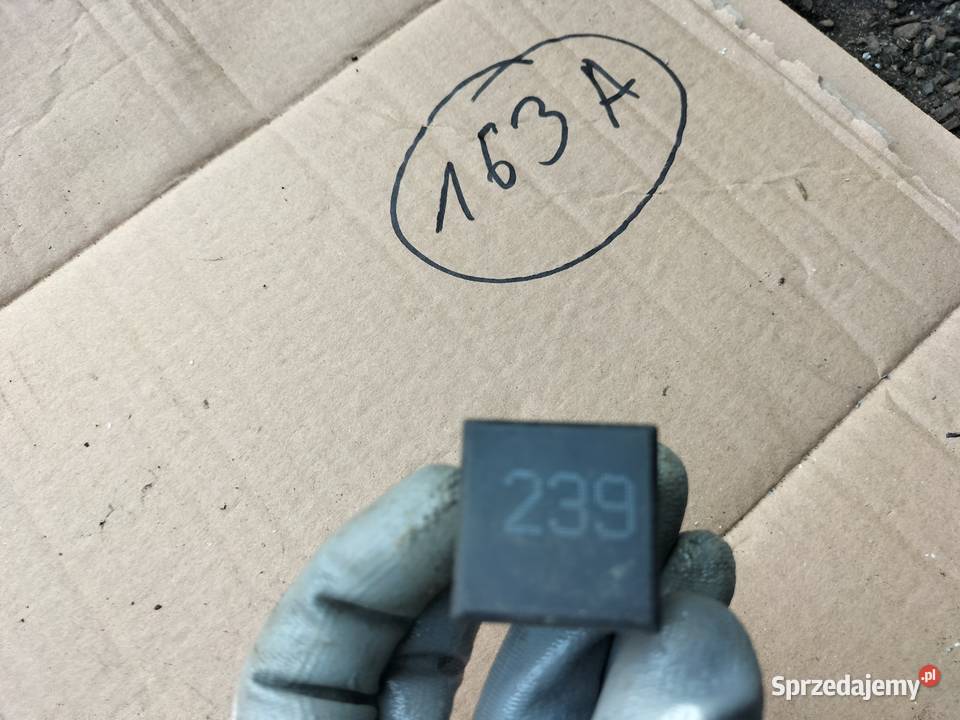 PRZEKAŹNIK SKODA AUDI VW 239 445955529A sprzedam