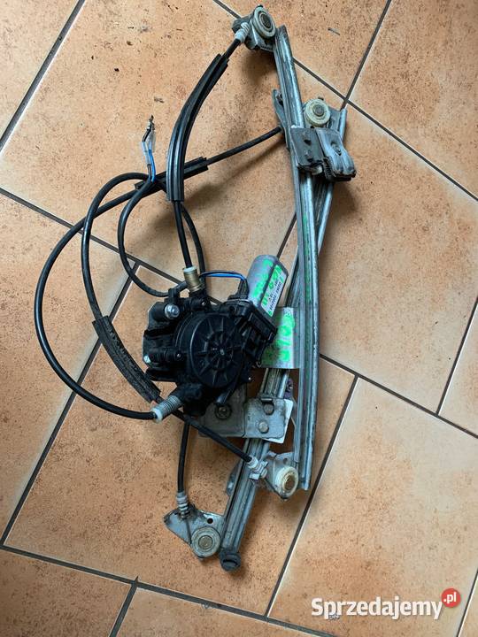 Podnośnik przód lewy POLO III 6N 9901r wielkopolskie