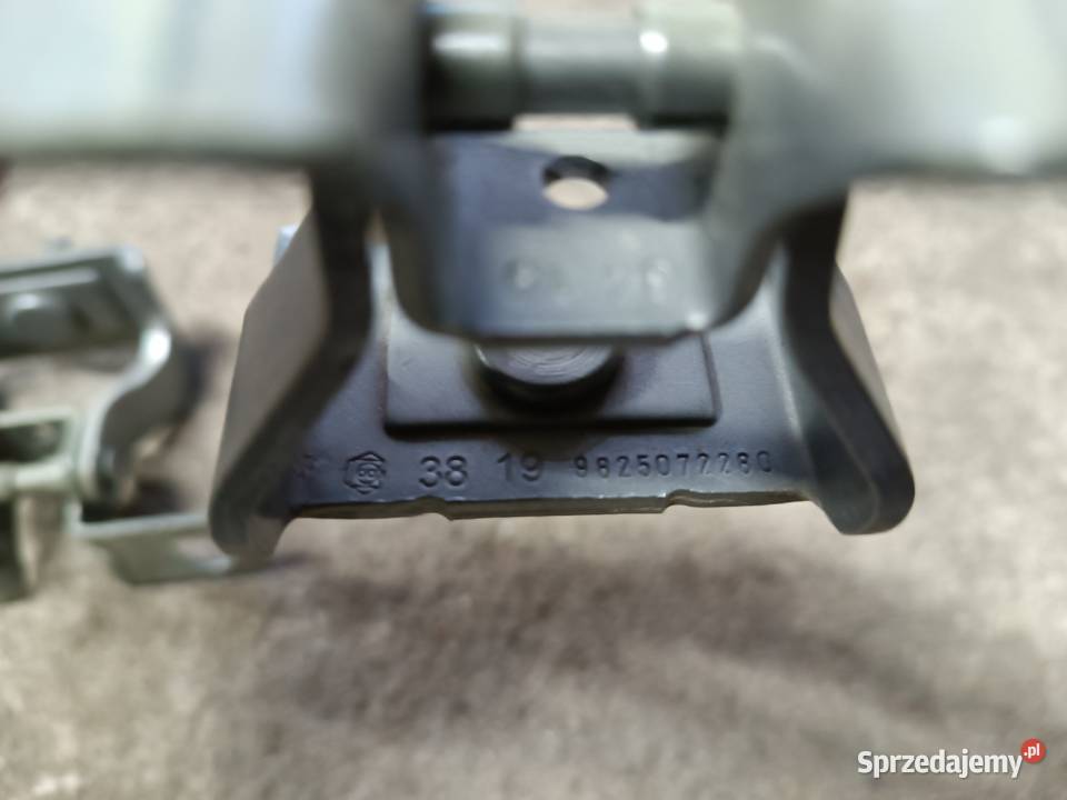 Zawiasy klapy Peugeot 208 II 2020 KCA Srebrny Zawiasy, bolce i prowadnice Turek