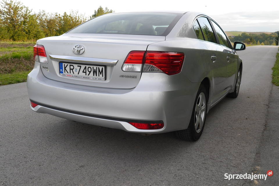Avensis 2012 Polski salon 132KM małopolskie Kraków sprzedam