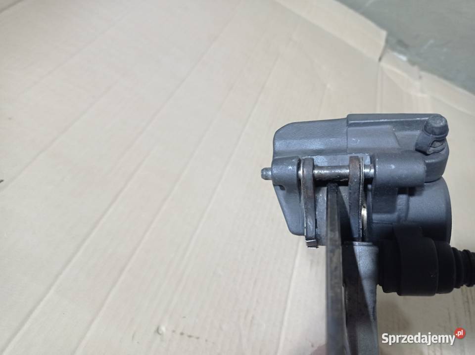 Zacisk hamulcowy tarcza tył Yamaha Fazer FZS 600 podkarpackie Dylągówka