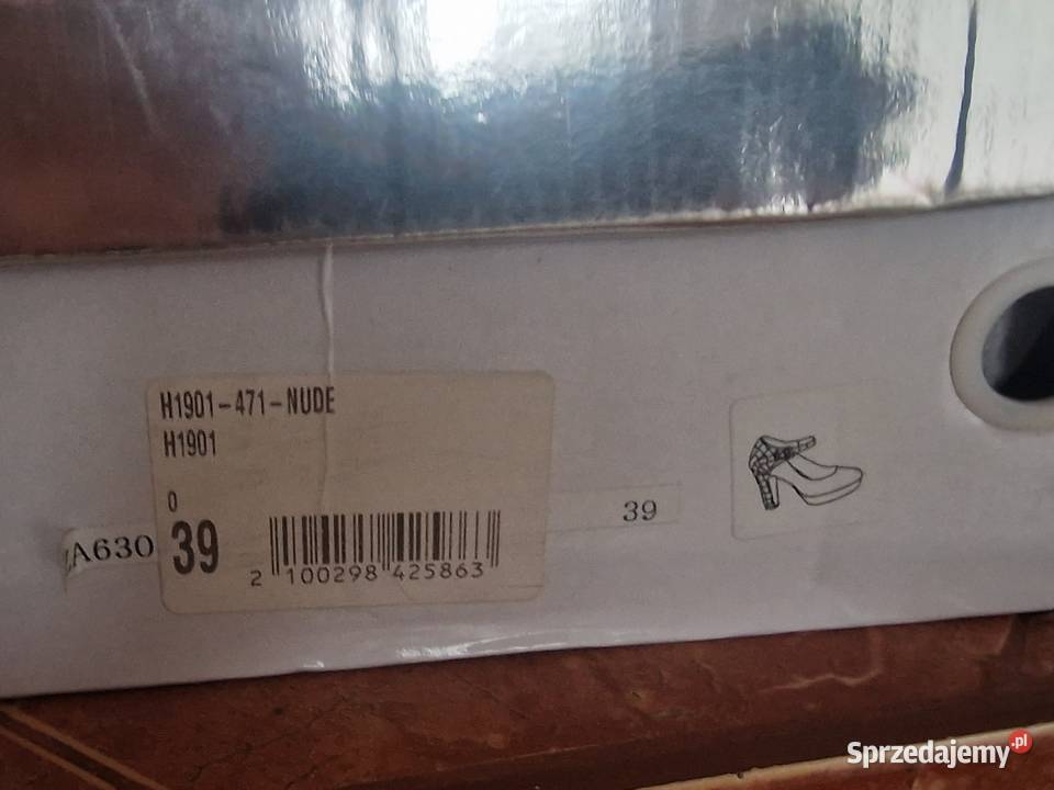 Obcasy pudrowy róż r39 Czółenka mazowieckie Solec nad Wisłą