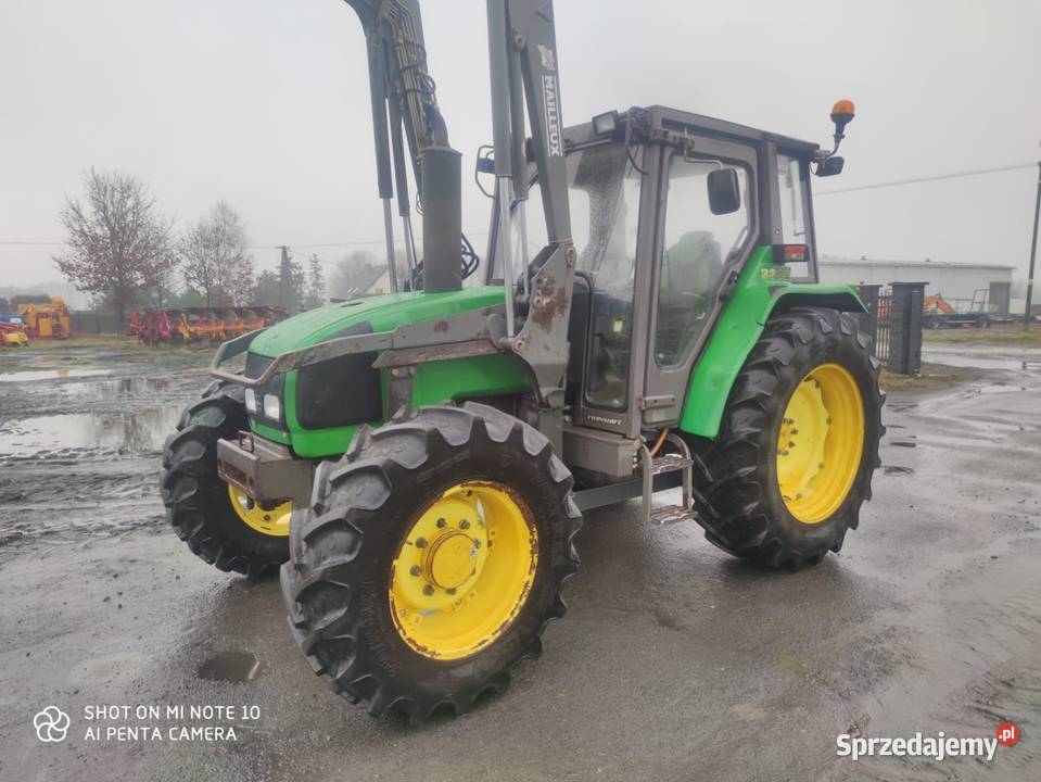 Ciągnik John Deere 3300 pomorskie Czersk