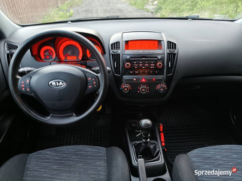 Kia ceed 16 benzyna 2007r centralny zamek Przemyśl