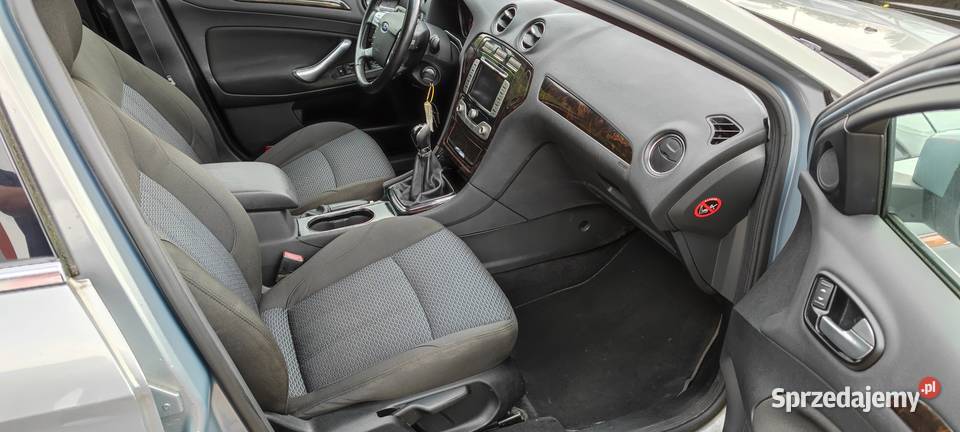 Ford Mondeo 16B 125 Ghia Navi bezwypadkowy wspomaganie kierownicy Rzeszów