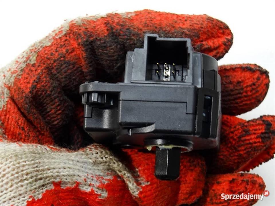 SILNICZEK NAGRZEWNICY MITSUBISHI 2304197A osobowe