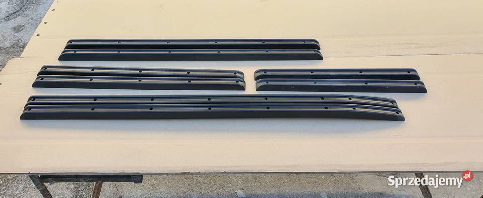 MERCEDES G klasa W460 W461 W463 Listwy ozdobne Listwy i nakładki