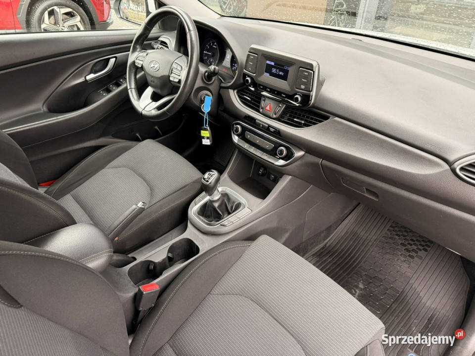 Hyundai i30 14 MPI 110 Classic Salon Polska