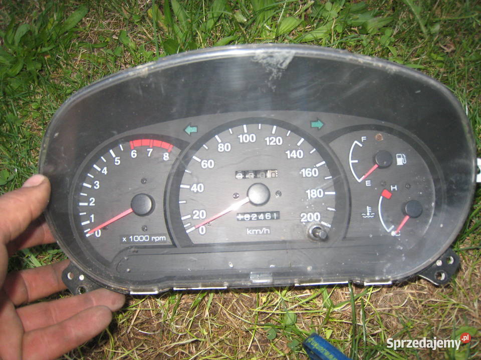 Zegary liczniki Hyundai Accent II 9902 Rok produkcji 2000 małopolskie