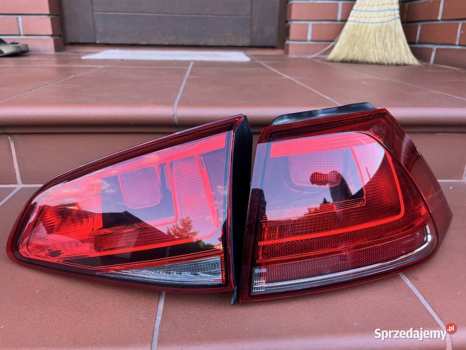 Oryginalne tylne lampy VW Golf VII 2016 komplet osobowe Lampy tylne