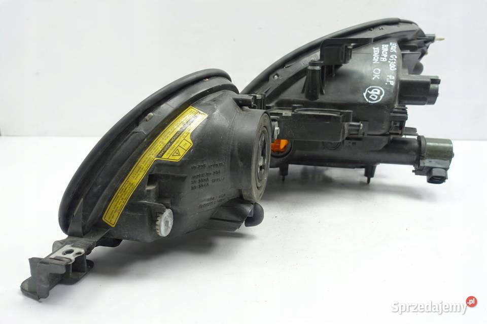 Lexus GS 300 GS300 II XENON PRZEDNIA LAMPA prawa osobowe Lampy przednie lubelskie Janów