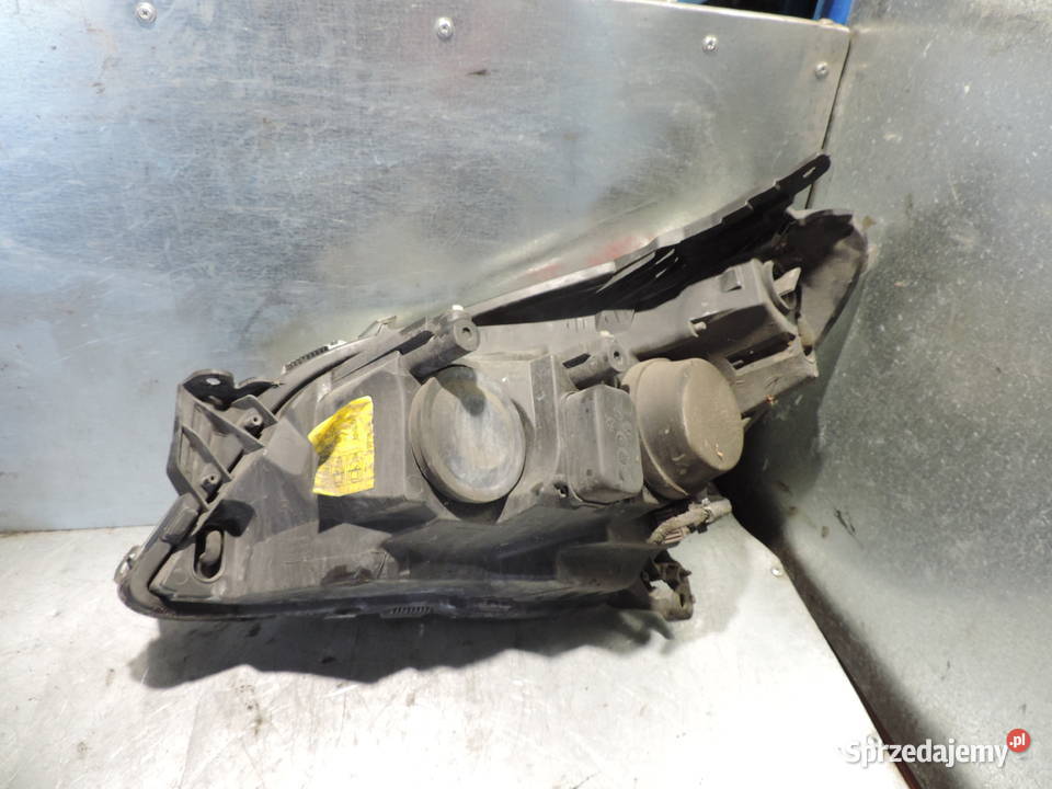OPEL ASTRA H III FL LAMPA PRAWY PRZÓD Rok produkcji 2008 Nowy Sącz sprzedam