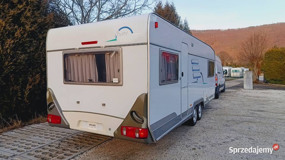 przyczepa kempingowa campingowa kemping OKAZJA Rok produkcji 2001 śląskie Międzybrodzie Bialskie sprzedam