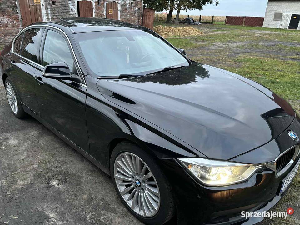Bmw 328i luxury line 245 2015 r Ostrówiec