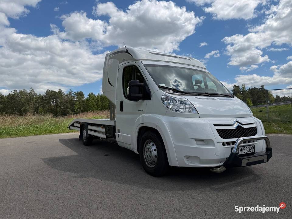 Auto Laweta, 1.6T niski przebieg. Nowy najazd. Tak jak IVECO Łóżko Webasto