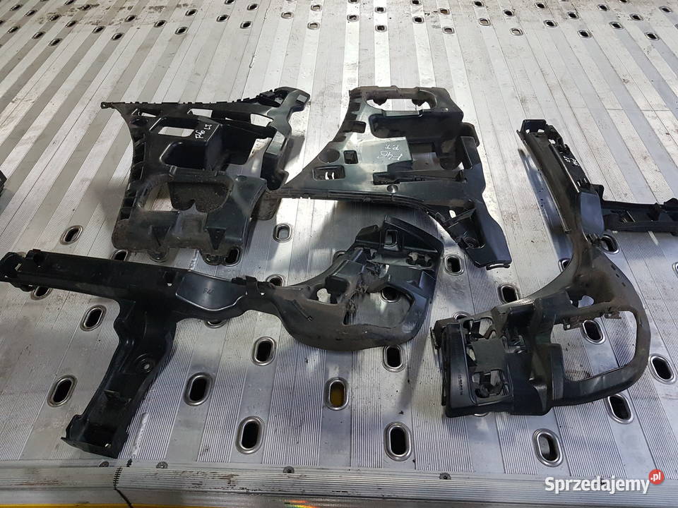 BMW 2 F46 LCI GRAN TOURER SLIZG ZDERZAKA