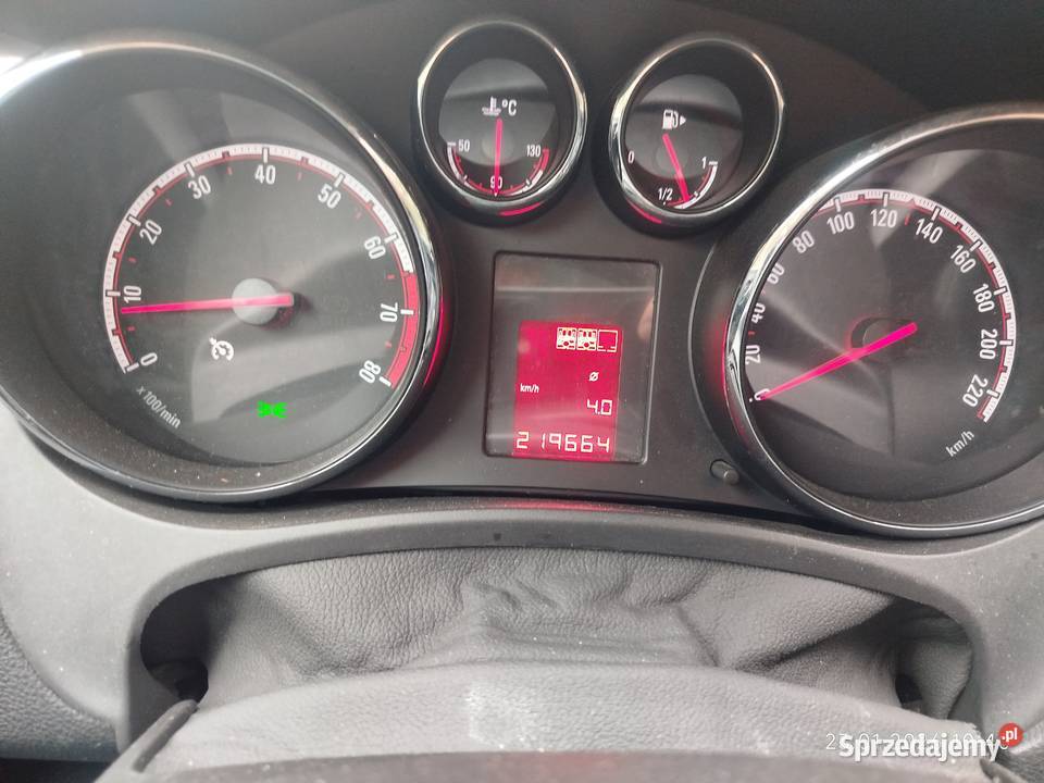 Opel Meriva B z 2011 roku silnik 14 Turbo Meriva