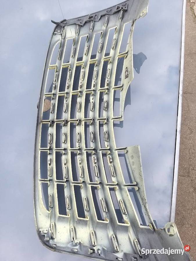 GRIL NIKLOWANY CHRYSLER PT CRUISER 0510 R osobowe Karoseria Kawnice sprzedam