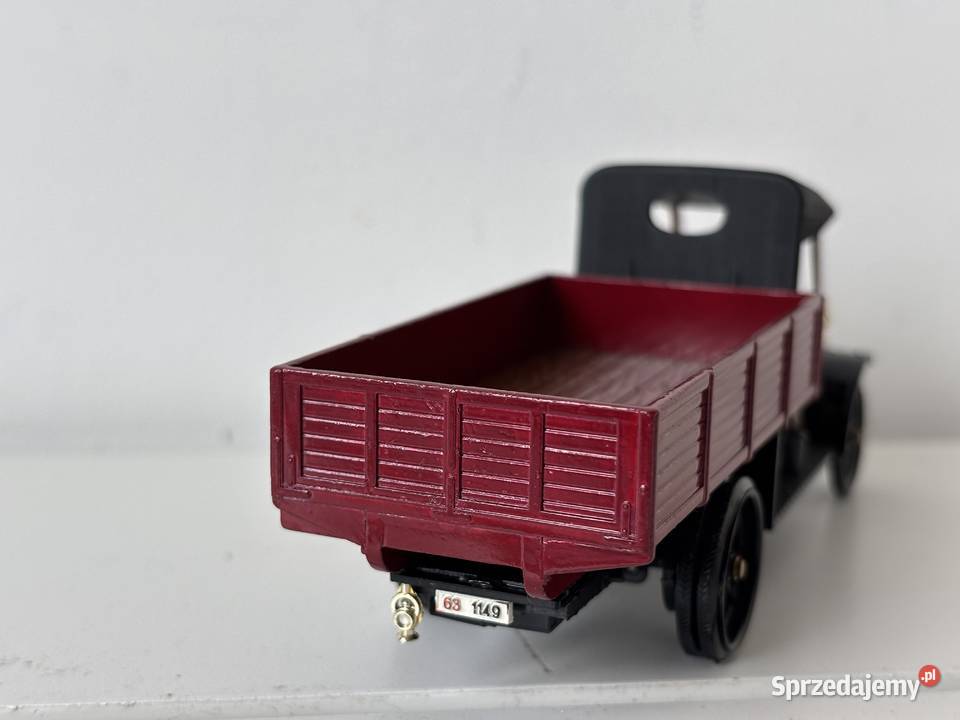 Model FIAT AUTOCARRO BL18 firmy RIO 143 Modelarstwo Warszawa