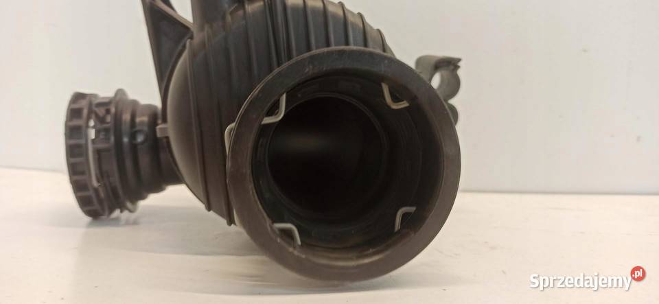 VOLVO V60 CC REZONATOR POWIETRZA 31657534 osobowe