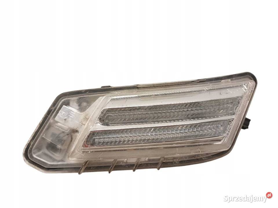 HALOGEN PRAWY PRZÓD DRL Volvo XC 60 I 2008 osobowe świętokrzyskie