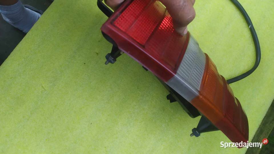 MercedesBenz E W124 Lampa tylna lewa Oświetlenie Części Łagiewniki